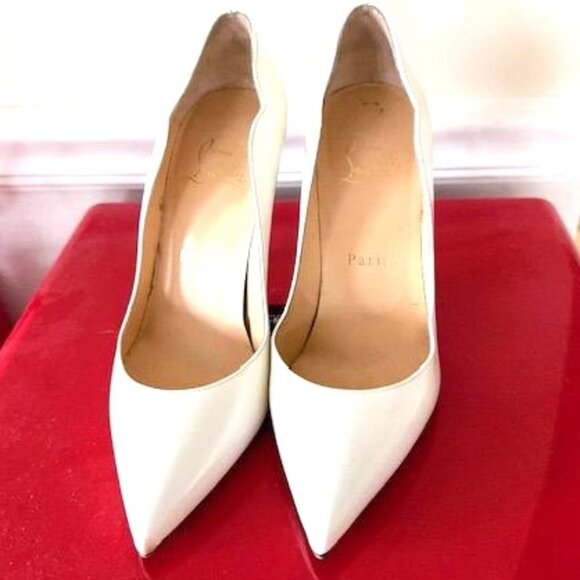 Christian Louboutin Hot Chick Scallop Pointed Toe 100mm Pump Patent Calf Leather - Picture 4 of 14